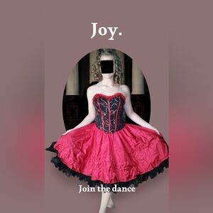 Saloon Girl or Can Can Dancers Dress, & Accessories. Red & Black, Size XLC. TC
